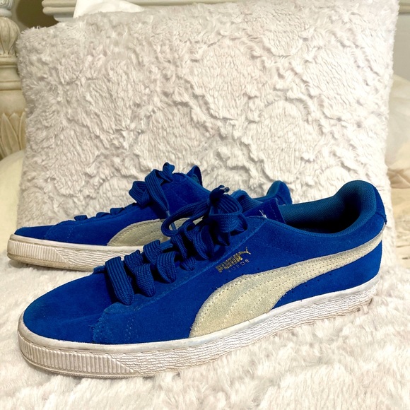Puma Other - PUMA Suede Sneakers in Blue 8.5. Great condition!